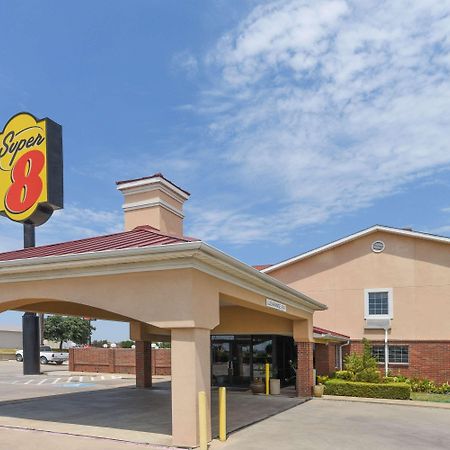 Super 8 By Wyndham Burleson Fort Worth Area Exterior photo